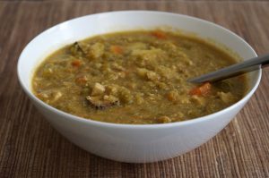 Vegetarische erwtensoep