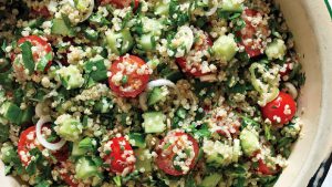 Tabouleh van quinoa met gekruide kip